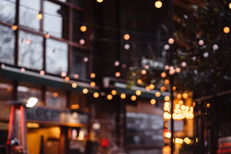 More Than a Meal: How Independent Restaurants Become the Heartbeat of Canadian Neighbourhoods